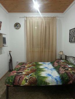 2 oda kiralık Aluşta'nın merkezinde, Alushta - günlük kira için daire