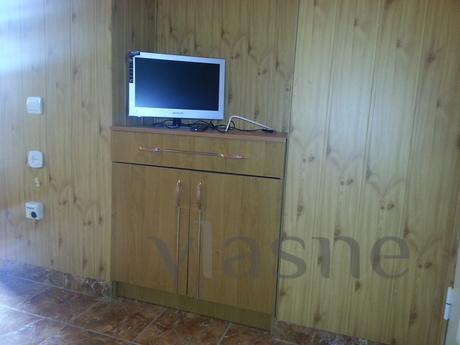 Rent one room apartment in the center of, Alushta - apartment by the day