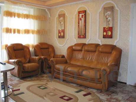 Аренда квартиры и сейфа в центре Киева, Киев - квартира посуточно