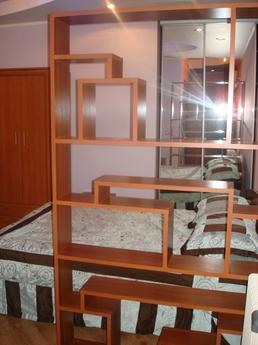 1-room apartment, m.Druzhbi Narodiv, Kyiv - günlük kira için daire