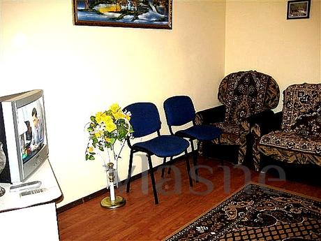 Cheap 2-BR apartment in Nikolaev, Mykolaiv - günlük kira için daire
