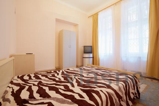 1 oda. Lviv merkezinde daire, Lviv - günlük kira için daire