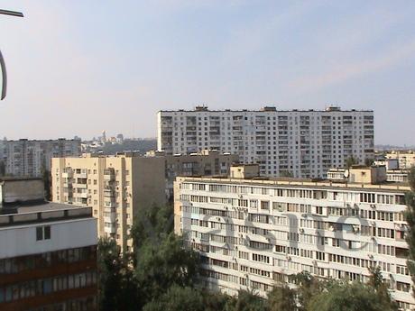 1-bedroom apartment, Entuziastov St, Kyiv - apartment by the day