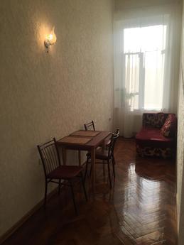 Apartment in the heart of Odessa, Sobork, Odessa - apartment by the day