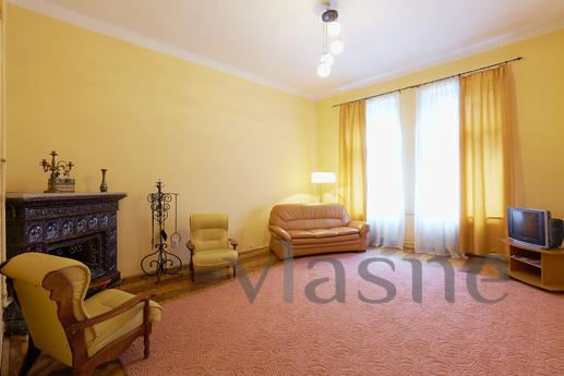 One bedroom apartment in the center, Lviv - günlük kira için daire