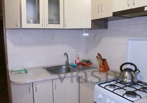 2 bedroom apartment for rent, Berdiansk - apartment by the day