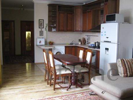 Rent by owner private house, Yevpatoriya - mieszkanie po dobowo