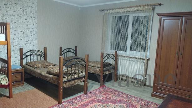 Sofievka Parkı yakınında günlük yelek, Uman - günlük kira için daire