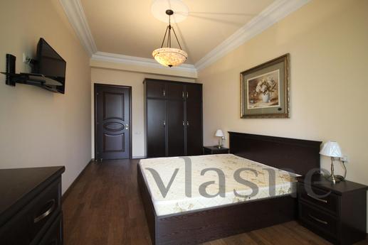 Luxe apartment without a mediator, north, Yerevan - günlük kira için daire