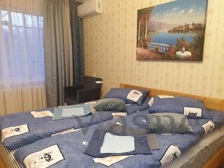 3. Slobodskaya. Çok büyük yatak., Mykolaiv - günlük kira için daire