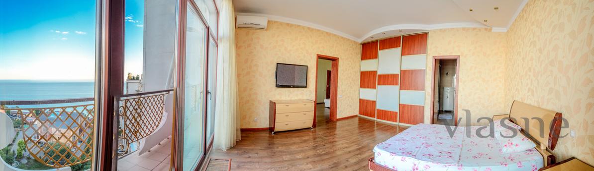 Apartment in 'Arcadia Palace', Odessa - apartment by the day