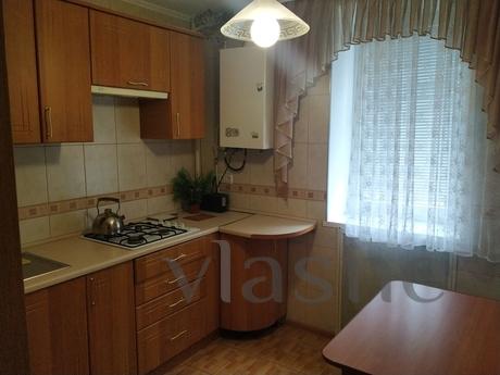 Apartment for rent in Khmilnyk, Khmilnyk - günlük kira için daire