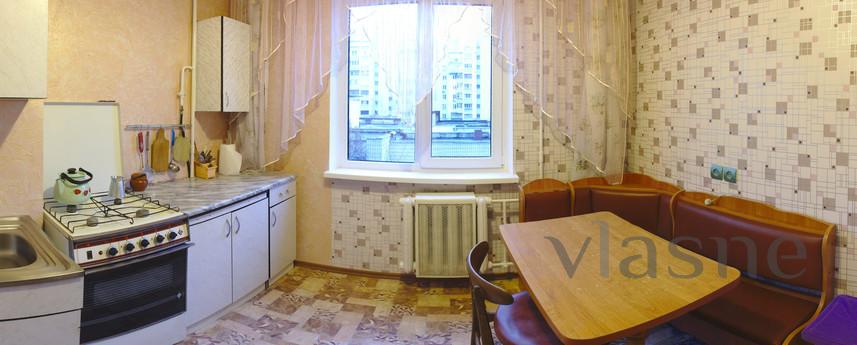 Посуточно квартира по ул. Тулузы, Киев - квартира посуточно