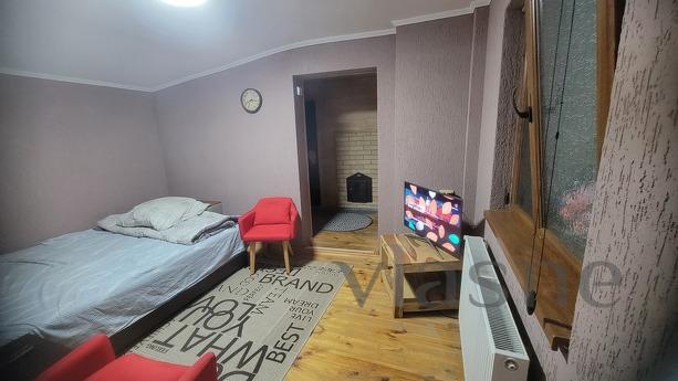 Затишний будинок, Берегово - квартира подобово