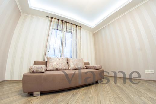 One-bedroom apartment in the center, Kharkiv - apartment by the day