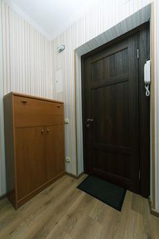 Двокімнатна квартира, Київ - квартира подобово