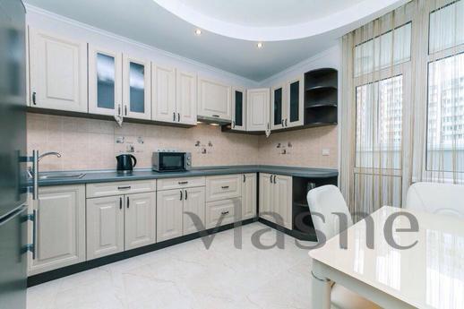 Stylish 1 bedroom apartment, Kyiv - günlük kira için daire