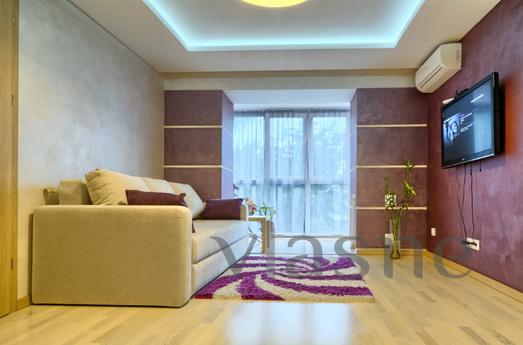 One bedroom apartment in the center, close to Pecherskaya me