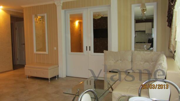 Mükemmel onarım ile 3 odalı daire, Chernihiv - günlük kira için daire