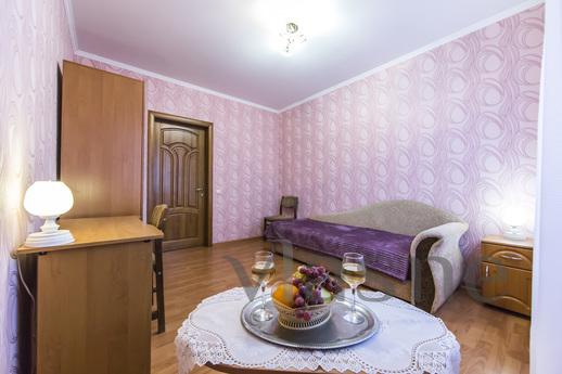 Trzypokojowe mieszkanie w pobliżu stacji metra Akademgorodok, Kyiv - mieszkanie po dobowo