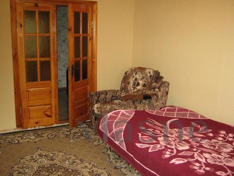 2 rooms  apartment in the resort area, Saky - günlük kira için daire
