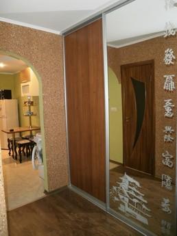 apartment near the center ., Kerch - apartment by the day