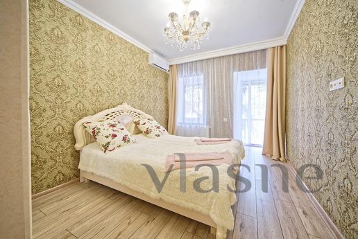 3 bedroom apartment in the heart of Odessa in a closed court