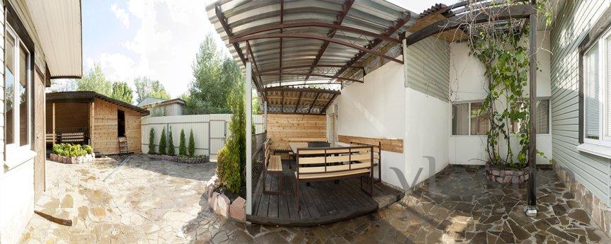 House for parties with sauna and swimmin, Kyiv - günlük kira için daire