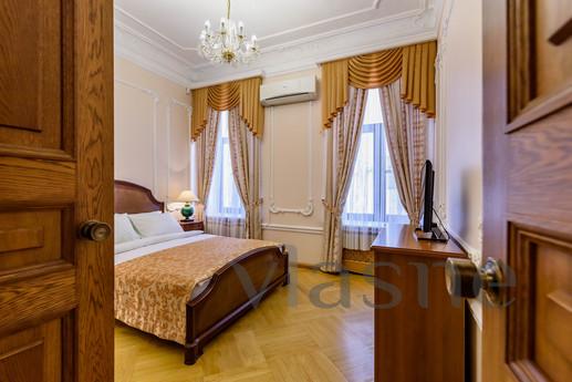 Cozy apartment in the very center, Saint Petersburg - mieszkanie po dobowo