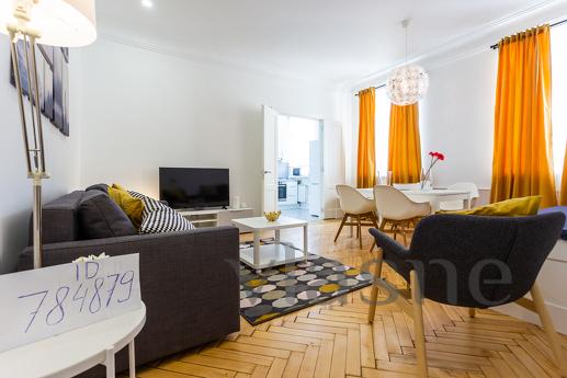 hth24 apart. Parking, near metro, Saint Petersburg - günlük kira için daire