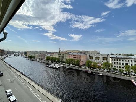 Apartment overlooking the Fontanka River, Санкт-Петербург - квартира подобово