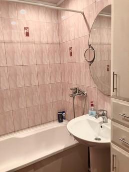 2х ком. квартира в центре Бердянска, Бердянск - квартира посуточно