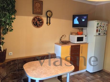 2х ком. квартира в центре Бердянска, Бердянск - квартира посуточно