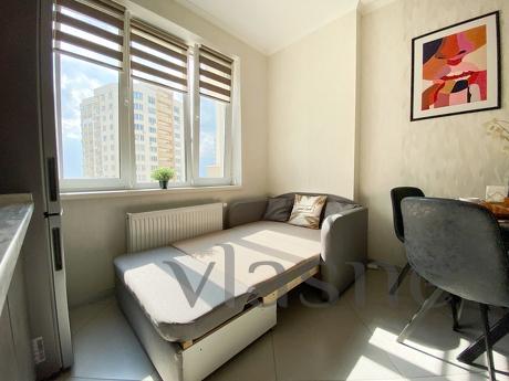 Стильна і затишна кв ЖК Лісовий Квартал, Бровары - квартира посуточно