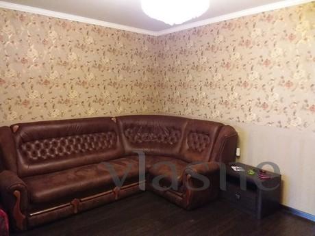 I will hand over my three-room apartment in houses on Gaidar