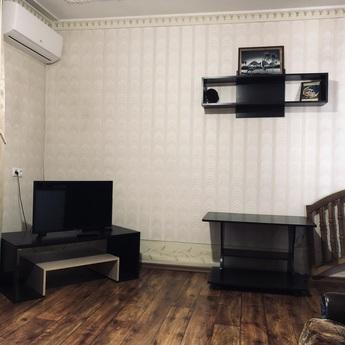 Rent a three-room apartment, Serhiivka - mieszkanie po dobowo