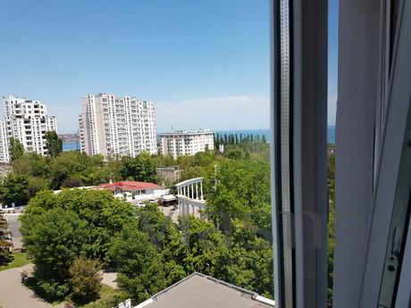 Rahat 1kom. Deniz manzaralı daire !!!, Chernomorsk (Illichivsk) - günlük kira için daire