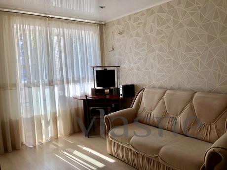 Rent a cozy 2 bedroom apartment, Chernomorsk (Illichivsk) - apartment by the day