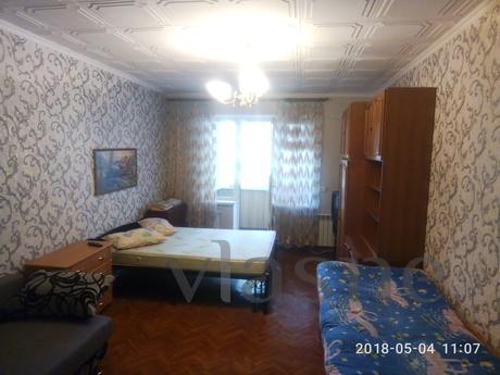 Large spacious apartment near the sea, Odessa - apartment by the day