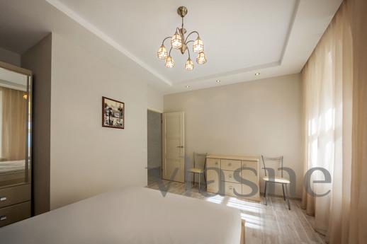 Bright cozy apartment on Povarskoy, 9, Saint Petersburg - günlük kira için daire