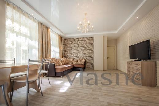 Bright cozy apartment on Povarskoy, 9, Saint Petersburg - günlük kira için daire