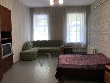 apartment in the center (walk to the sea, Ochakiv - apartment by the day