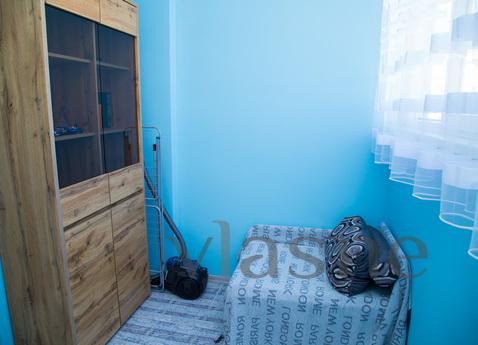Tairova. 1 room with a loggia, new build, Odessa - günlük kira için daire