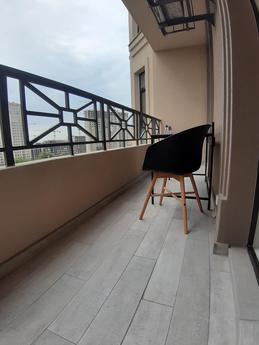 Apartment Arcadia, balcony parking for f, Odessa - günlük kira için daire