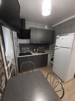 One room apartment in the center of the, Mirgorod - apartment by the day