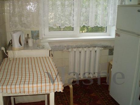 Two room apartmentn in Dzerzhinsk, Dzerzhinsk - günlük kira için daire
