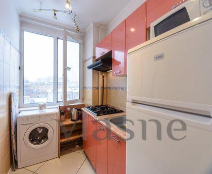 Bright apartment with a modern renovatio, Kyiv - günlük kira için daire