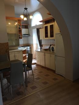 Two Bedroom Apartment, Lviv - apartment by the day