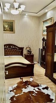 Apartments in the historic city center, Odessa - günlük kira için daire