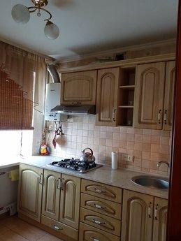 Apartment in the center for 1-2 people, Lutsk - apartment by the day